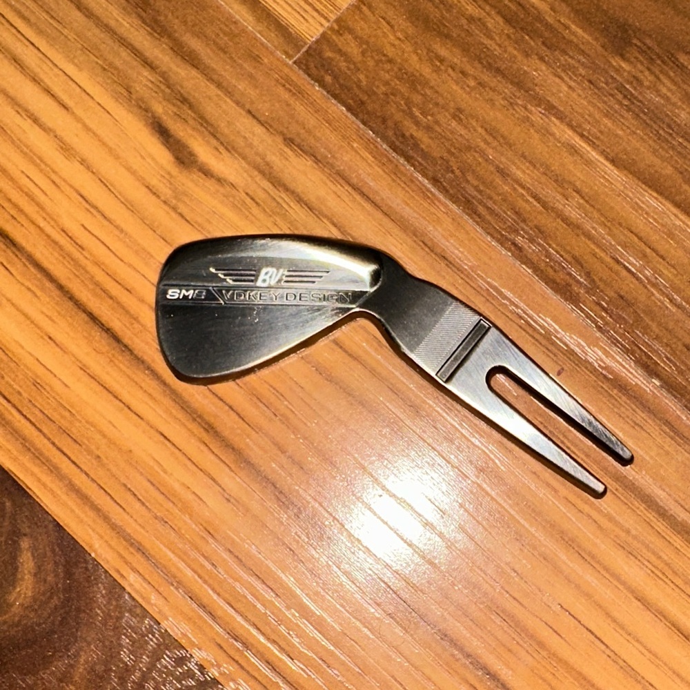 Vokey Divot Fixer
